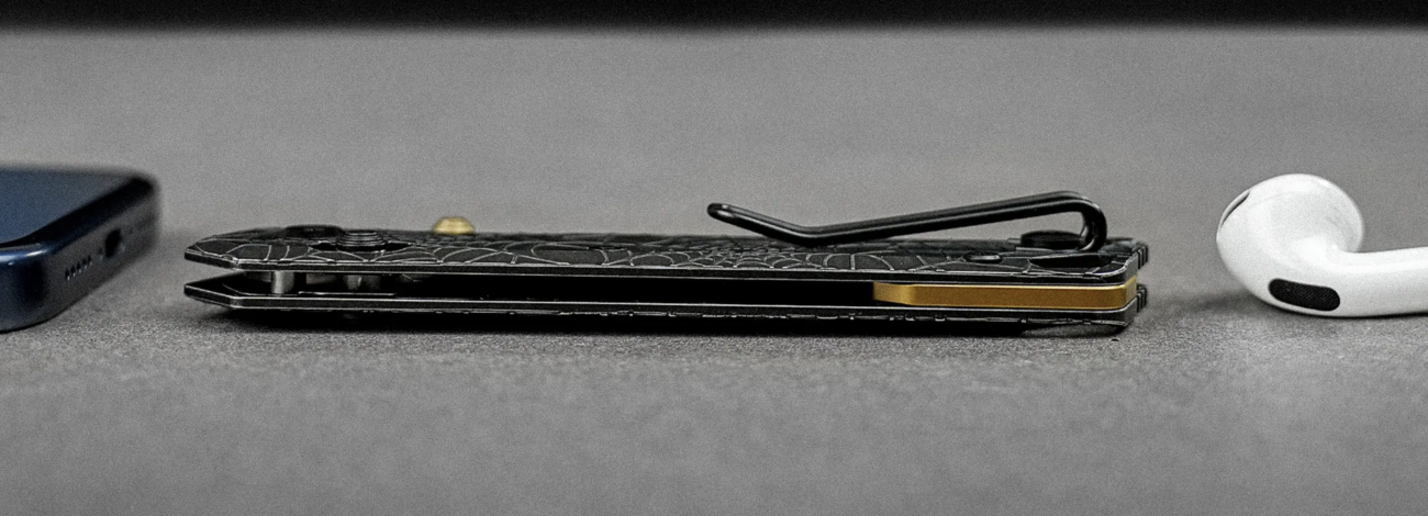 GearPatrol: Vosteed’s Ultra-Thin Titanium EDC Knife Gets a Sneaky Utilitarian Upgrade GearPatrol: Vosteed’s Ultra-Thin Titanium EDC Knife Gets a Sneaky Utilitarian Upgrade